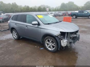  Salvage Mitsubishi Outlander