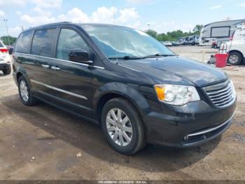  Salvage Chrysler Town & Country