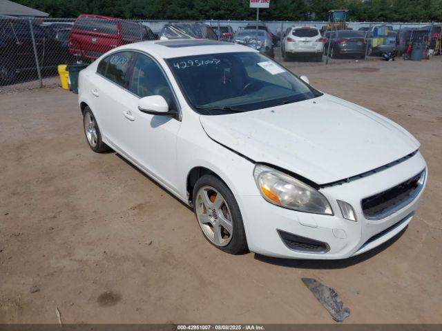  Salvage Volvo S60
