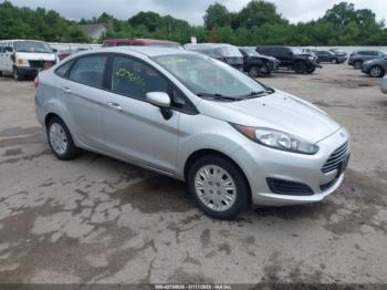  Salvage Ford Fiesta