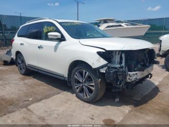  Salvage Nissan Pathfinder