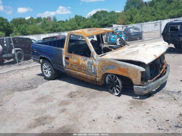  Salvage Chevrolet Gmt
