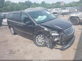  Salvage Chrysler Town & Country