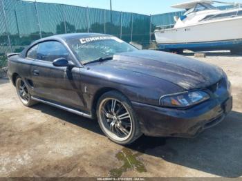  Salvage Ford Mustang