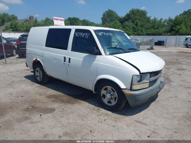  Salvage Chevrolet Astro