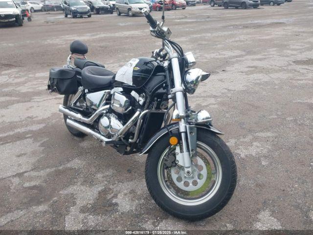  Salvage Suzuki Vz800