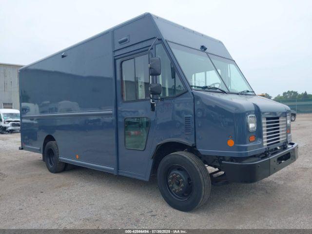  Salvage Ford F-59 Commercial Stripped