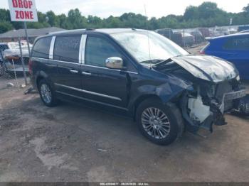  Salvage Chrysler Town & Country