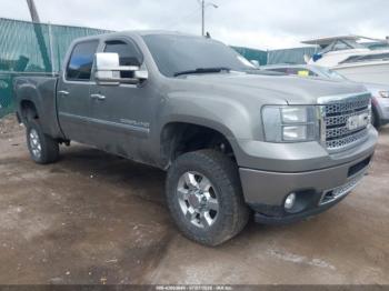  Salvage GMC Sierra 2500