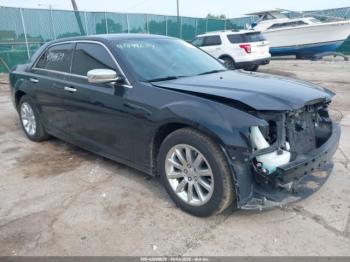  Salvage Chrysler 300