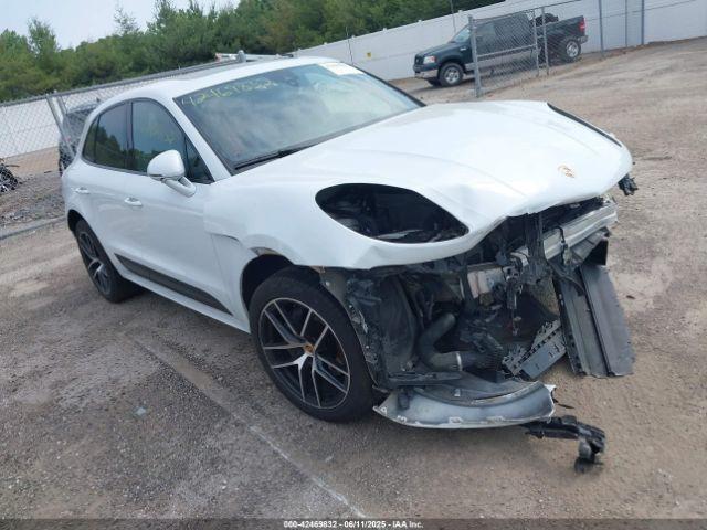  Salvage Porsche Macan