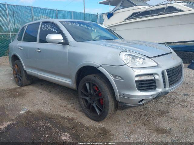  Salvage Porsche Cayenne