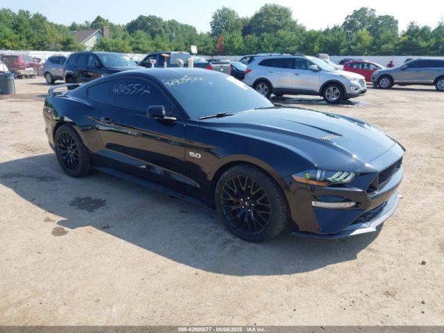  Salvage Ford Mustang