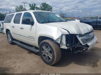  Salvage Chevrolet Suburban 1500