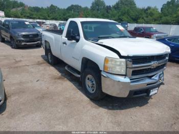  Salvage Chevrolet Silverado 2500