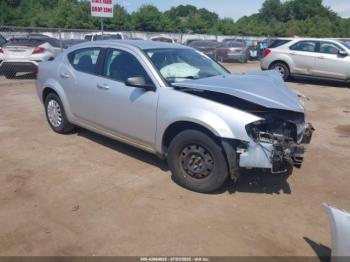  Salvage Dodge Avenger