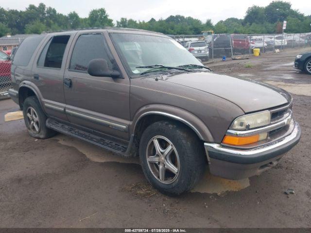  Salvage Chevrolet Blazer