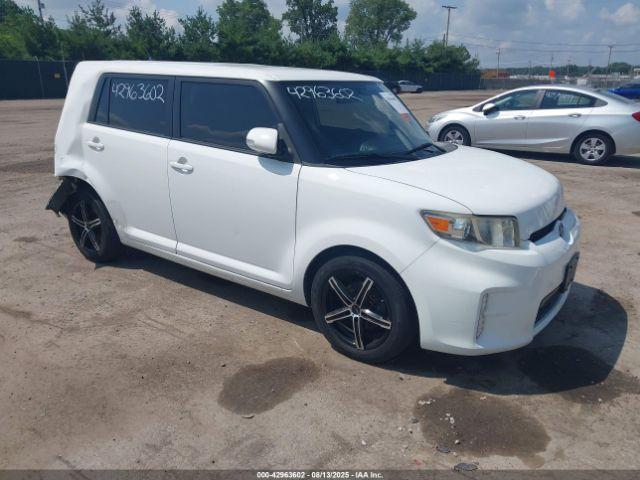  Salvage Scion xB