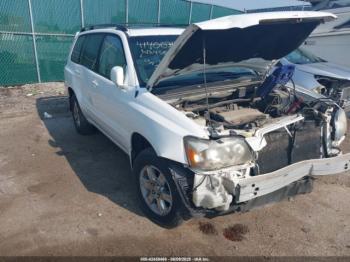  Salvage Toyota Highlander