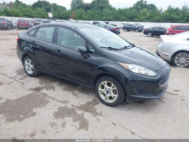  Salvage Ford Fiesta
