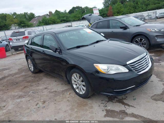  Salvage Chrysler 200