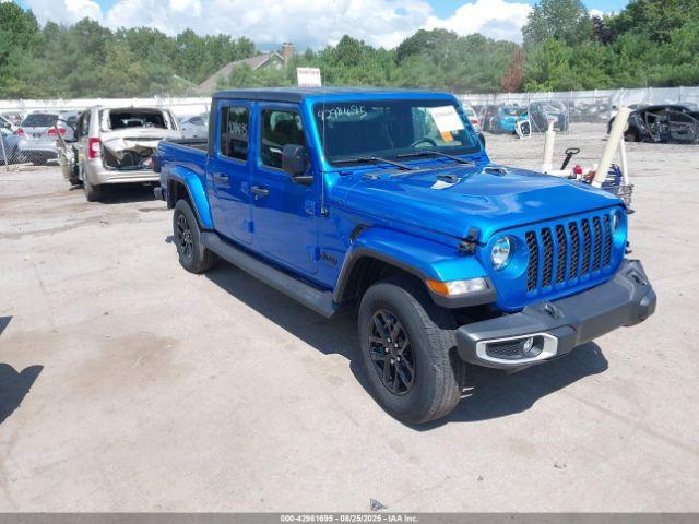  Salvage Jeep Gladiator
