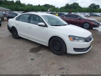  Salvage Volkswagen Passat