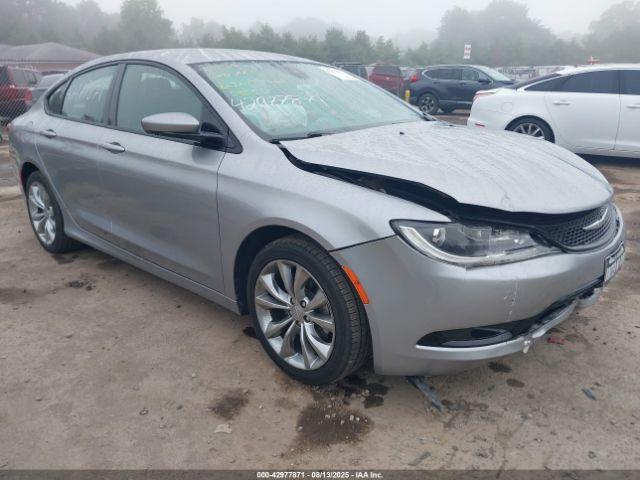  Salvage Chrysler 200
