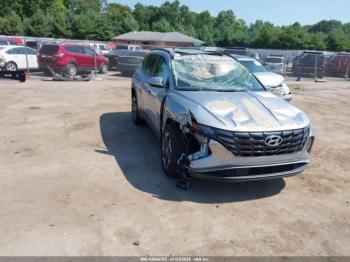  Salvage Hyundai TUCSON