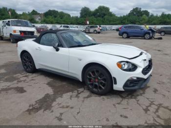  Salvage FIAT 124 Spider