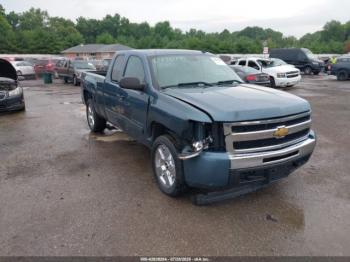 Salvage Chevrolet Silverado 1500