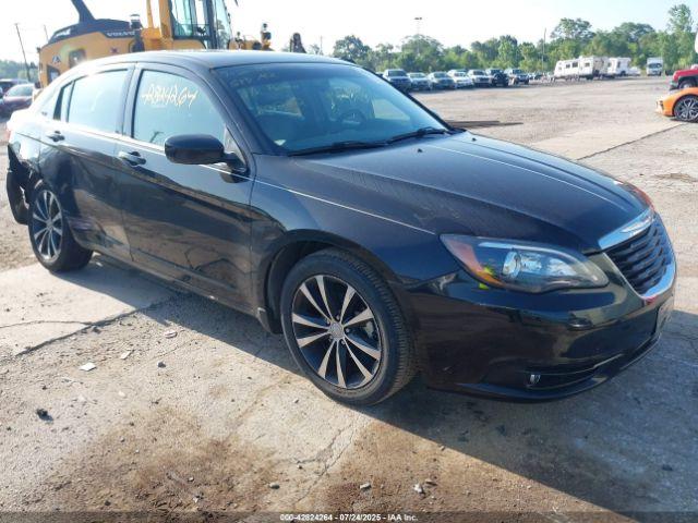  Salvage Chrysler 200