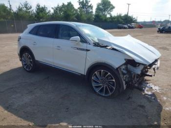  Salvage Lincoln Nautilus