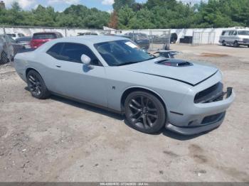  Salvage Dodge Challenger