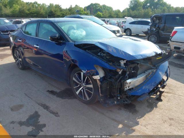  Salvage Nissan Maxima