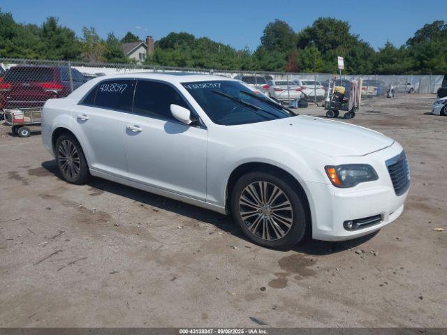  Salvage Chrysler 300