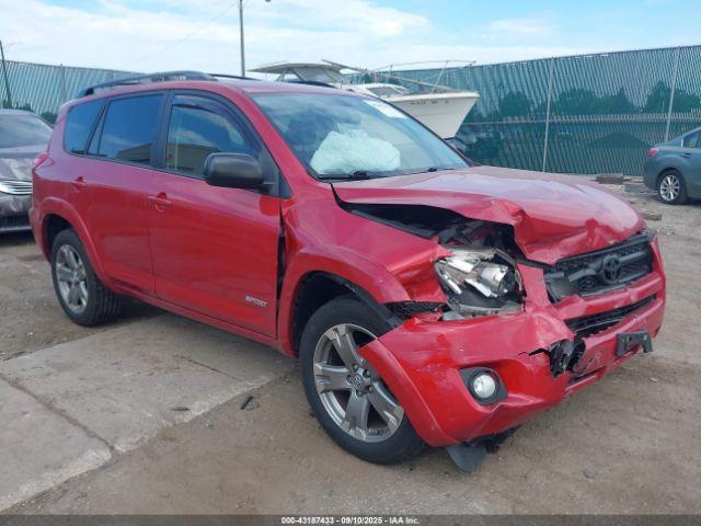  Salvage Toyota RAV4