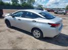 Nissan Versa 1.6 S Image 4