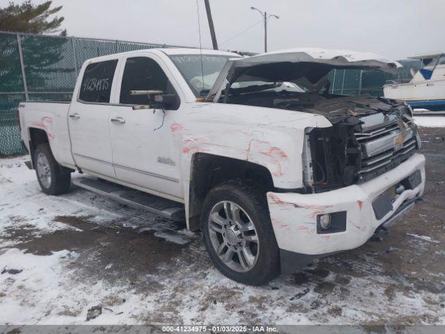  Salvage Chevrolet Silverado 2500