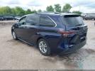 Toyota Sienna Xle Image 2