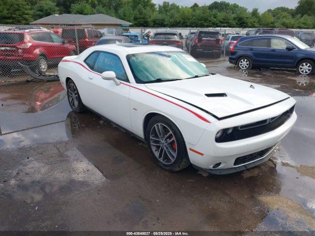  Salvage Dodge Challenger