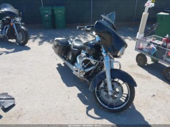  Salvage Harley-Davidson Flhx