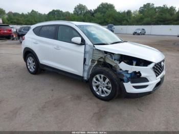 Salvage Hyundai TUCSON