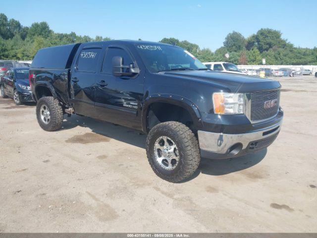  Salvage GMC Sierra 2500