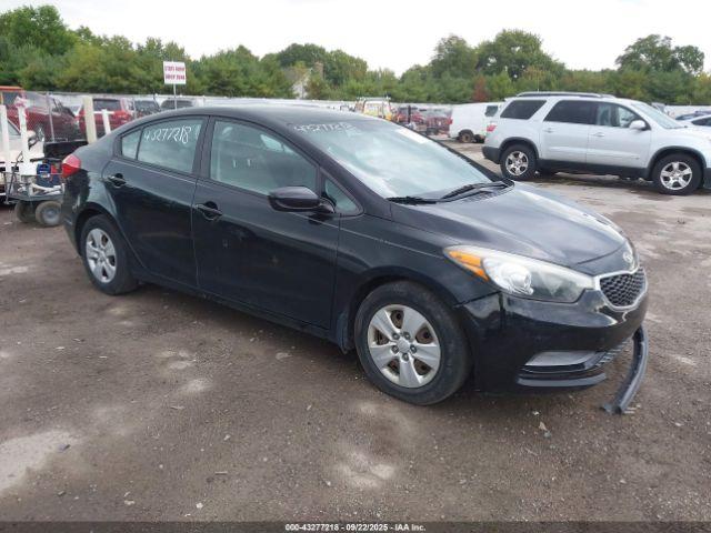  Salvage Kia Forte
