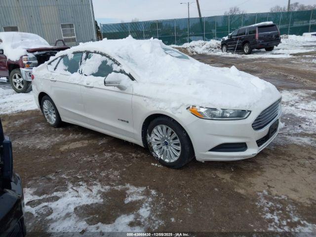  Salvage Ford Fusion