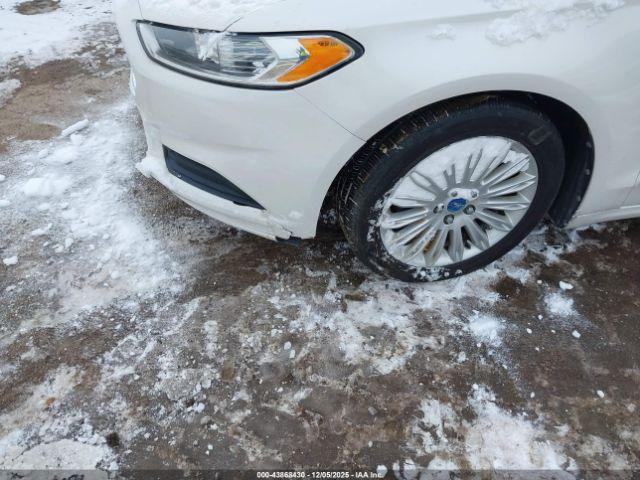 Ford Fusion Se Image 6