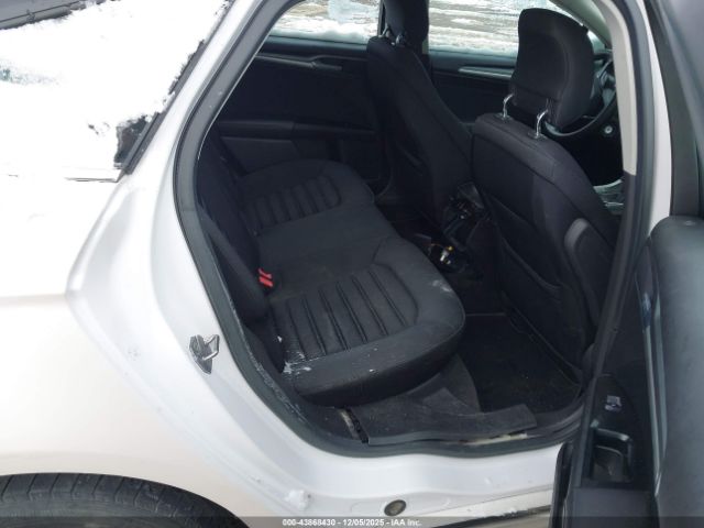 Ford Fusion Se Image 7