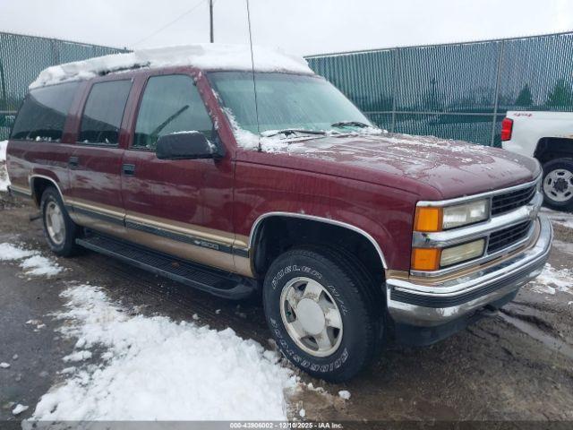  Salvage Chevrolet Suburban 1500