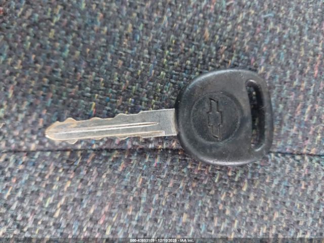 Chevrolet Silverado 1500 Image 8